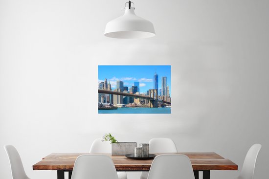 Brooklyn Bridge in Amerika onder een blauwe hemel poster 90x60 cm - Foto print op Poster (wanddecoratie woonkamer / slaapkamer) / Bruggen Poster