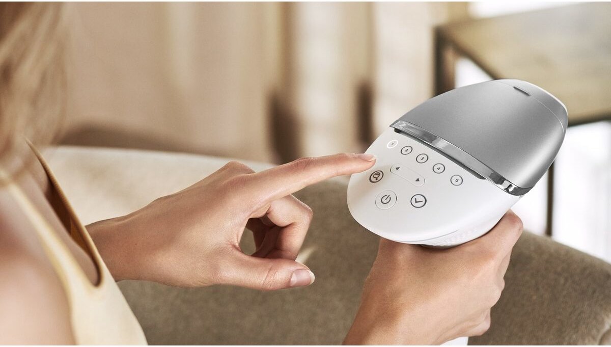 Electric IPL Hair Remover Philips Lumea Prestige BRI940/00 thumbnail 5