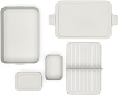 Make & Take Bento Lunchbox, Groot, Uitneembare Vakjes voor Voedselscheiding, Deksel met Clips, Geschikt voor Diepvries, Vaatwasser- & Magnetronbestendig, Light Grey, 26 x 17 x 6 cm