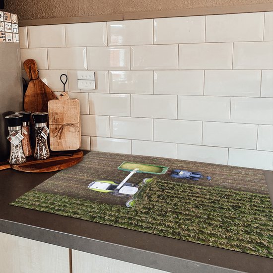 KitchenYeah® Inductie beschermer 81.6x52.7 cm - Tractor - Hakselaar - Maïs - Kookplaataccessoires - Afdekplaat voor kookplaat - Inductiebeschermer - Inductiemat - Inductieplaat mat