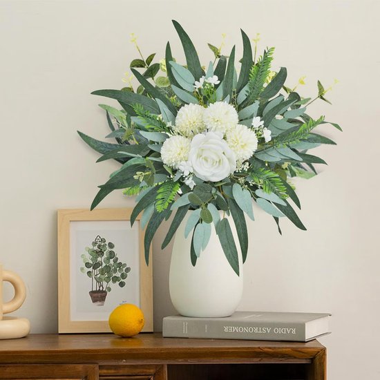 SHEPIN 47 stuks kunstbloemen en takken, witte kunstbloemen, groen, eucalyptus, decoratieve takken, boeket, kunstboeket als echte rozen, eucalyptus voor doe-het-zelf kunstbloemen, bruidsboeket