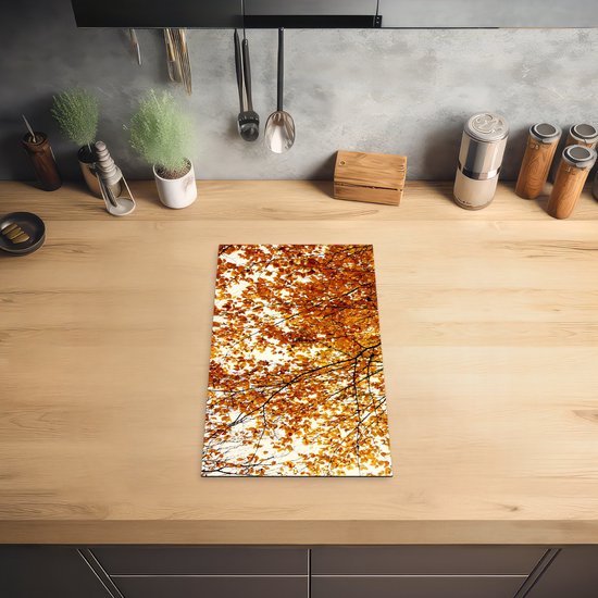 KitchenYeah® Inductie beschermer 30x52 cm - Boom - Herfstbladeren - Seizoenen - Landelijk - Kookplaataccessoires - Afdekplaat voor kookplaat - Inductiebeschermer - Inductiemat - Inductieplaat mat