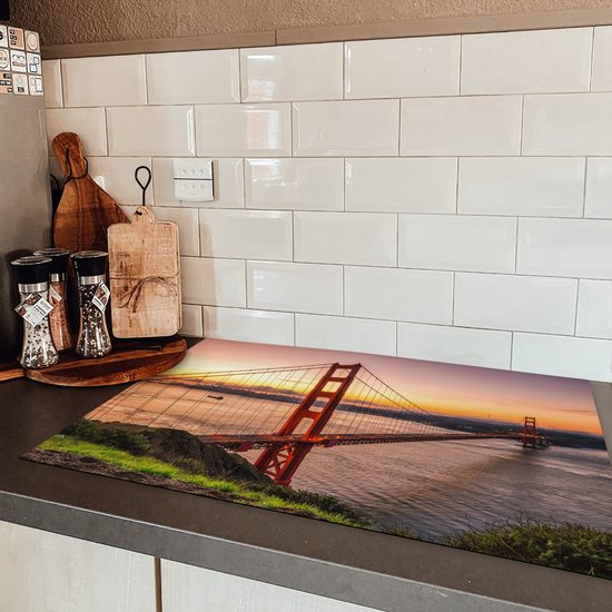 KitchenYeah® Inductie beschermer 81.2x52 cm - Brug - Water - Verenigde Staten - Kookplaataccessoires - Afdekplaat voor kookplaat - Inductiebeschermer - Inductiemat - Inductieplaat mat