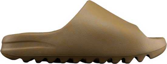 Yeezy maat 39 sale