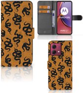 Telefoonhoesje met Pasjes geschikt voor Geschikt voor Motorola Moto G84 Snakes