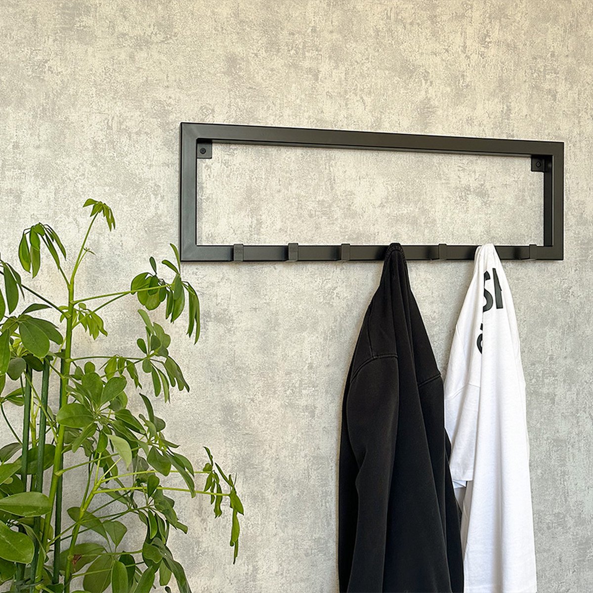 Industriële kapstok "Tipton" - 90 x 25 x 3 cm - 8 haken - Mat Zwart - Handgemaakt