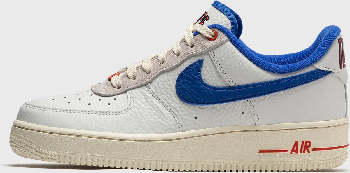 Nike Air Force 1 Low LX “Command Force” Sneakers Unisex Wit