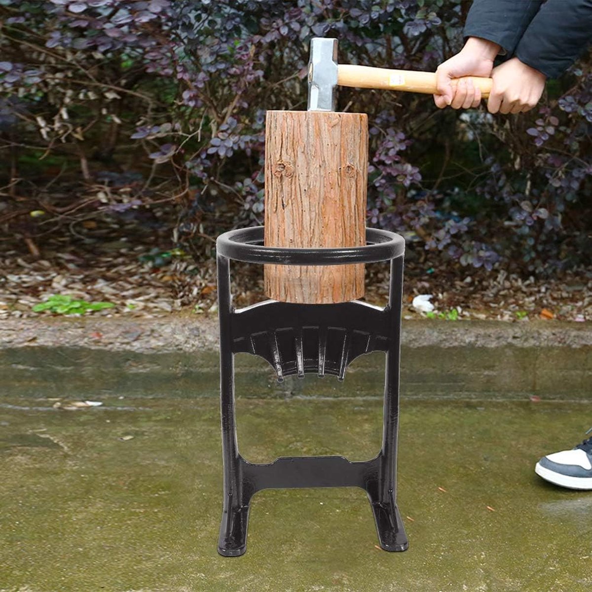 Kindling Cracker | OUTDOOR OUTFITTER