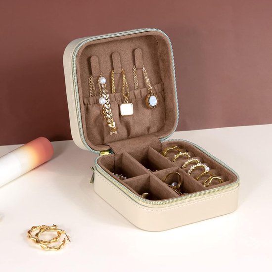 Kleine juwelendoosjes voor vrouwen | Draagbare reisjuwelendoos | PU lederen sieraden organizer doos voor oorbellen, ring, kettingen (beige)