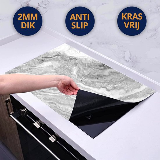 Chefcare Inductie Beschermer Witte Marmer - Abstracte Kunst - Zwart Wit - 65x52 cm - Afdekplaat Inductie - Kookplaat Beschermer - Inductie Mat