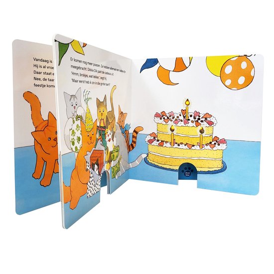 Dikkie Dik Is Jarig Verjaardag Prentenboek Met Kaarsjes Om Uit Te dikkie-dik-is-jarig-verjaardag-prentenboek-met-kaarsjes-om-uit-te
