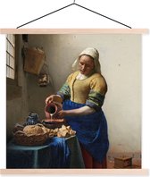 Posterhanger incl. Poster - Schoolplaat - Het melkmeisje - Schilderij van Johannes Vermeer - 40x40 cm - Blanke latten
