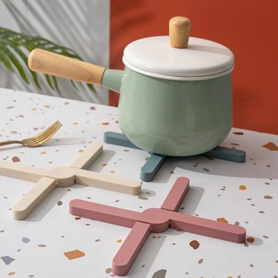 Opvouwbare onderzetters, 4 stuks, siliconen placemats voor potten, warmte- isolatie, voor hete borden, schotels