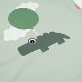 Done by Deer Tablier imperméable pour enfants Croco Happy Clouds