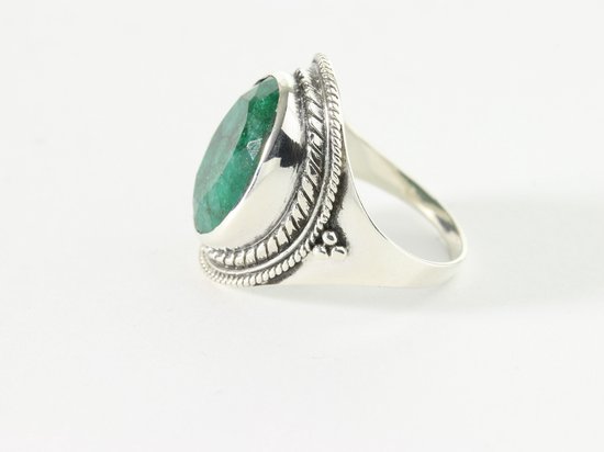 Bague artisanale en argent avec émeraude - taille 16,5
