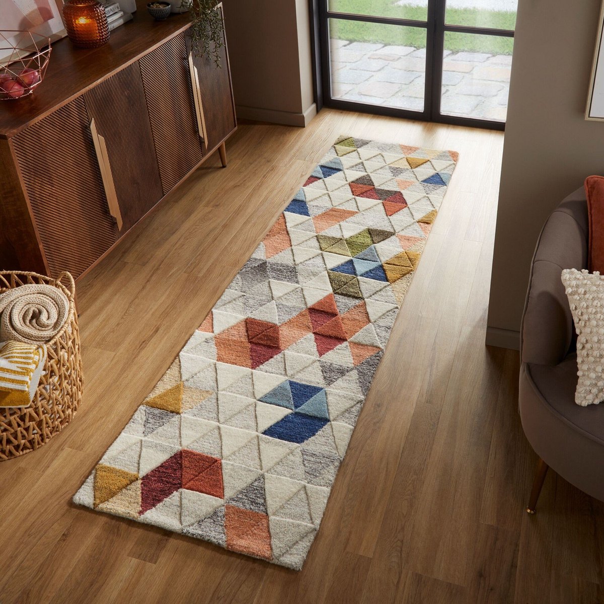 flycarpets Loper Amari Modern Laagpolig - 100% Wol - Driehoek Design Vloerkleed - Naturel / Multi - 60x230 cm Roze