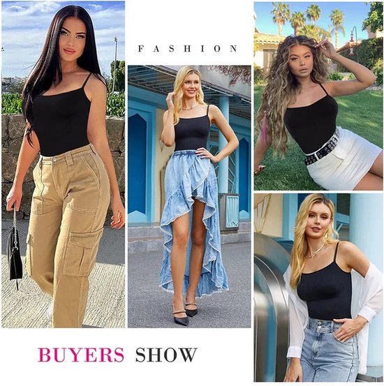 Collage van vier 'buyers show' foto's waarop vrouwen de zwarte body combineren met diverse outfits, waaronder cargo broeken, een spijkerbroek met een spijkerrokje en een witte rok.