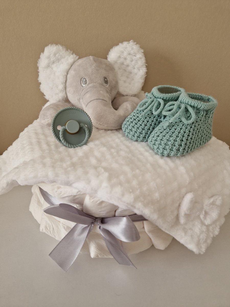 Goedkoopste Luiertaart small olifant neutraal - babyshower - kraamcadeau