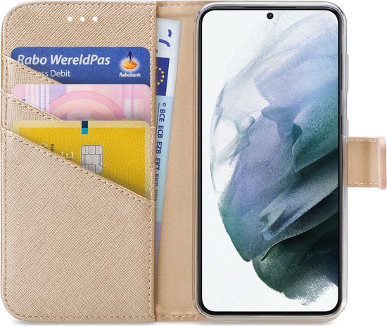 Étui de téléphone doré ouvert, avec fentes pour cartes et téléphone avec motif abstrait.