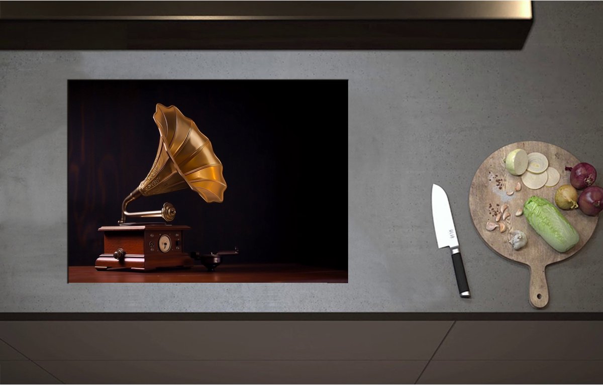 Inductieplaat Beschermer - Antieke Grammofoon - 70x51 cm - 2 mm Dik - Inductie Beschermer - Bescherming Inductiekookplaat - Kookplaat Beschermer van Zwart Vinyl