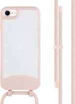 Coverzs Mat siliconen hoesje met koord geschikt voor iPhone SE 2022 / SE 2020 / iPhone 7 / 8 hoesje - telefoonkoord - doorzichtig telefoonhoesje - verstelbaar telefoonkoord (roze)