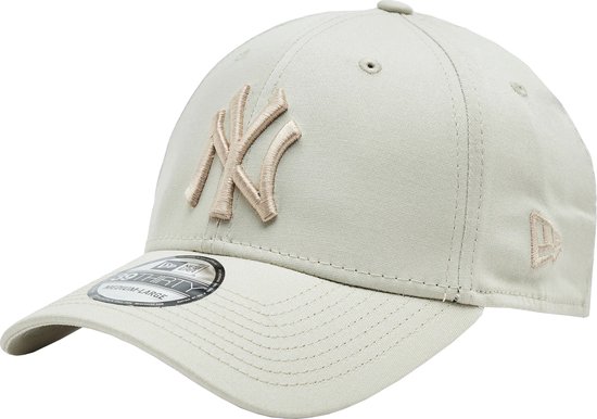 New Era 39THIRTY Essential New York Yankees MLB Cap 60298744, Vrouwen, Beige, Pet, maat: S/M