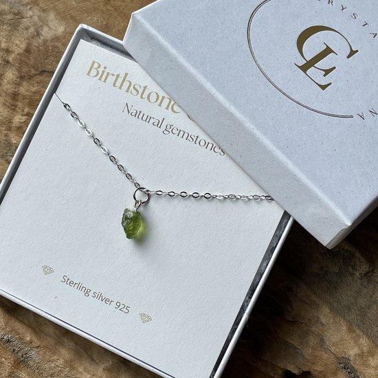 Geboortesteen ketting Augustus - Peridoot - Sterling silver 925 - platinum plated - groene edelsteen - duurzaam geschenkdoosje