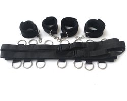 *** BDSM Bedboeien Set - Bondage - Verstelbare Riemen en Boeien - Bed Partner - Spannend - van Heble® ***