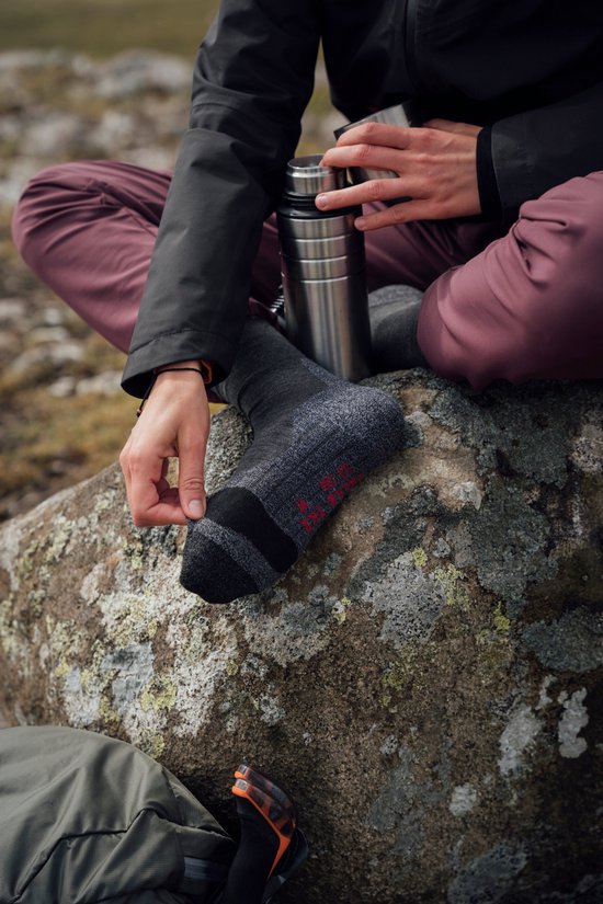 Chaussettes de randonnée femme FALKE TK2 - Gris - Taille 39/40