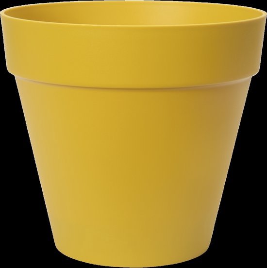 Gele bloempot met een brede, platte rand op zwarte achtergrond.