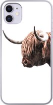 Geschikt voor iPhone 11 hoesje - Schotse hooglander - Hoorn - Portret - Siliconen Telefoonhoesje