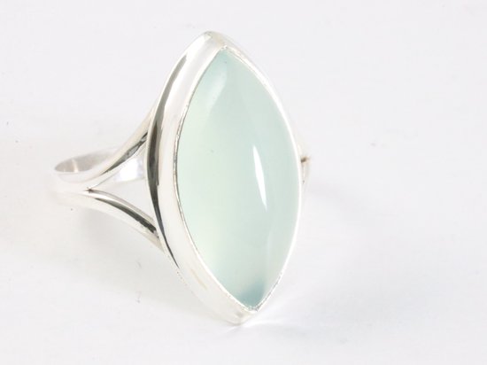 Hoogglans zilveren ring met aqua chalcedoon - maat 18