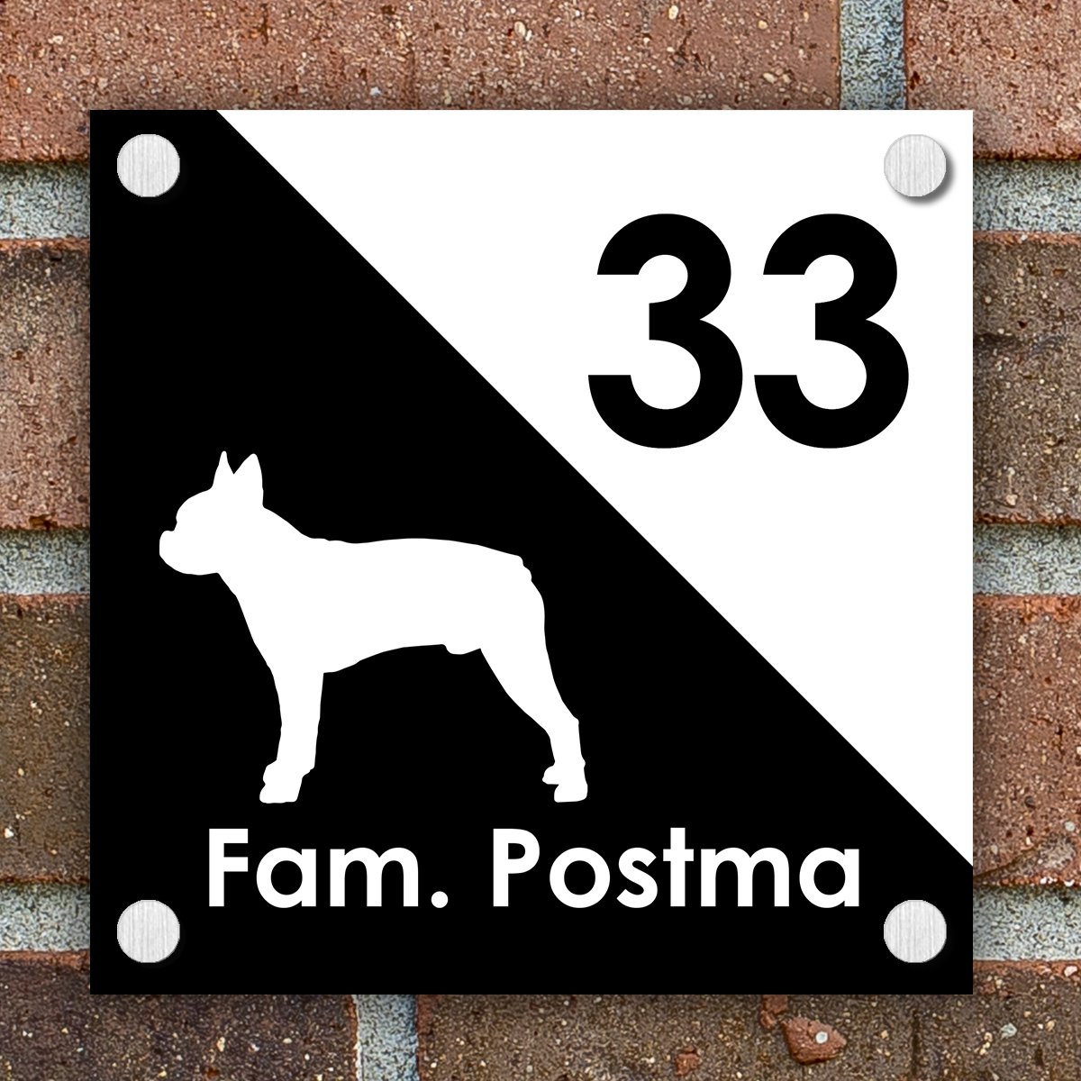 Naambordje voordeur Huis - Bord - Naam en Huisnummer - 15 x 15 cm - Dibond - Hond - Incl. Bevestigingsset + RVS afstandhouders