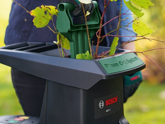 Bosch AXT 25 D Hakselaar - 2.500 W - Incl. 53 L opvangbak en aanduwstok van Bosch — afbeelding 5