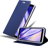 Coque Cadorabo pour Samsung Galaxy A7 2018 en CLASSY DARK BLUE - Coque de protection avec fermeture magnétique