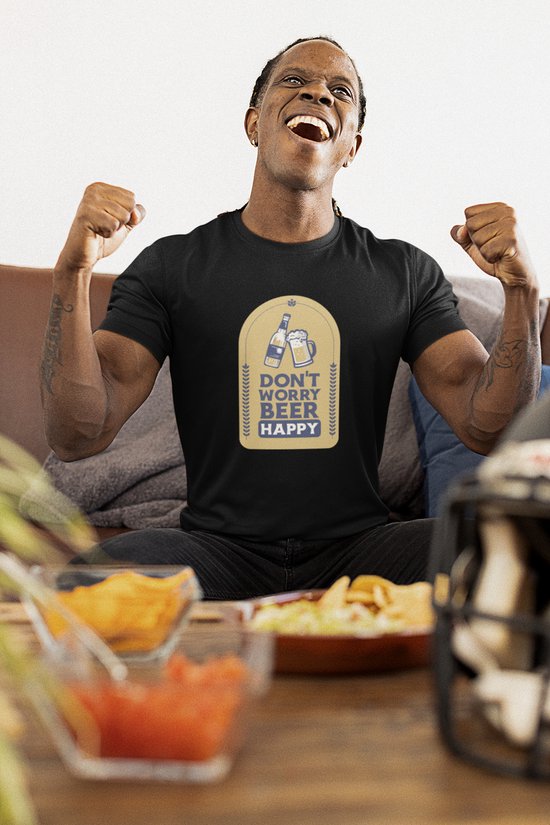 Shirt - Don’t worry beer happy - Wurban Wear | Grappig shirt | Bier | Unisex tshirt | Drankspel | Klok | Wit & Zwart