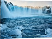 WallClassics - Acrylglas - Goðafoss Watervallen in IJsland - 100x75 cm Foto op Acrylglas (Met Ophangsysteem)