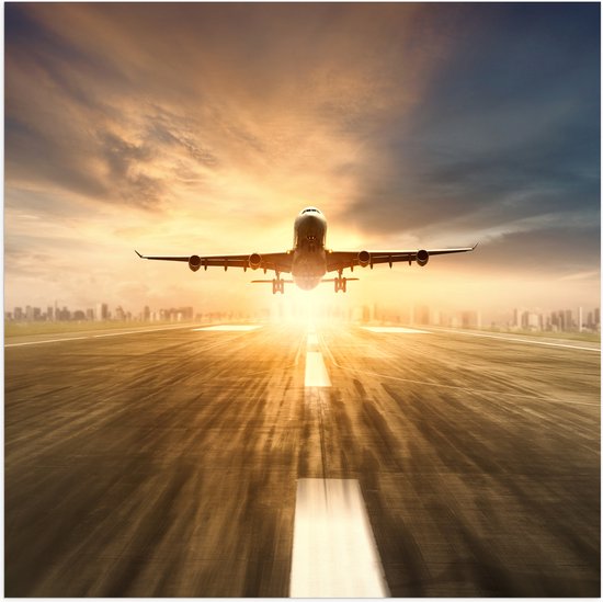 Poster Glanzend – Landend Vliegtuig bij Prachtige Zonsondergang - 80x80 cm Foto op Posterpapier met Glanzende Afwerking