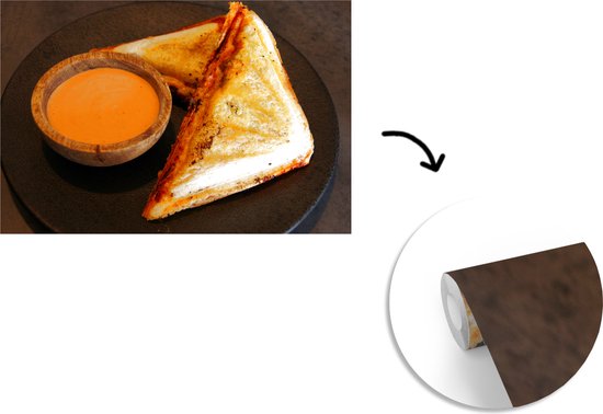 Toasti avec du jambon et du fromage et un fond d' fotobehang sauce épicée