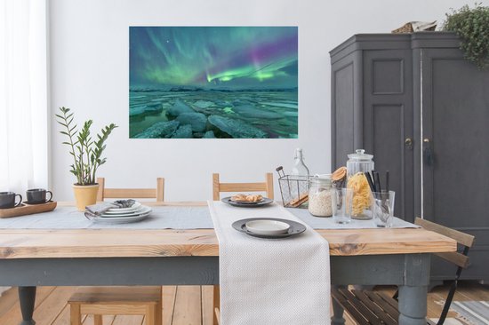 Aurores boréales au dessus d'un lac glaciaire en Islande poster papier 120x80 cm - Tirage photo sur Poster (décoration murale salon / chambre) / Phénomènes naturels Poster