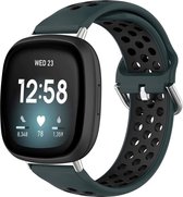 iMoshion Bandje Geschikt voor Fitbit Versa 4 / 3 / Sense (2)/Zwart - iMoshion Siliconen sport band zilveren gesp zilveren kastaansluiting - Groen