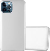 Cadorabo Hoesje geschikt voor Apple iPhone 12 / 12 PRO in METALLIC ZILVER - Beschermhoes gemaakt van flexibel TPU silicone Case Cover