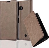 Cadorabo Hoesje geschikt voor Nokia Lumia 550 in KOFFIE BRUIN - Beschermhoes met magnetische sluiting, standfunctie en kaartvakje Book Case Cover Etui