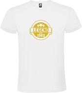 Wit T-Shirt met “Legend sinds 1983 “ Afbeelding Goud Size S