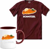 Schnitzel -  grappig verjaardag kleding cadeau - eten teksten - T-Shirt met mok - Heren - Burgundy - Maat S