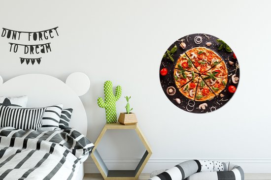 WallCircle - Muurstickers - Behangcirkel - Pizza - Groente - Kruiden - Keuken - Industrieel - 50x50 cm - Muurcirkel - Zelfklevend - Ronde Behangsticker