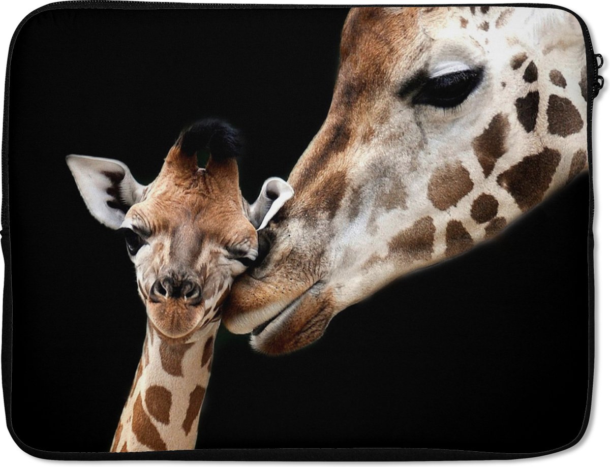 Laptophoes 17 inch - Giraffe - Dieren - Zwart - Portret - Dieren - Laptop sleeve - Binnenmaat 41x28 cm - Zwarte achterkant