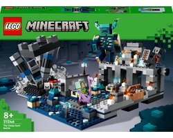 foto van LEGO Minecraft 21246 - Het duistere gevecht