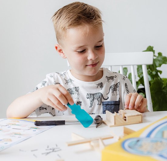 Totum Carpenter King junior Timmerset met hout en hamer - educatief constructie speelgoed bouwset - leren timmeren jongens en meisjes junior