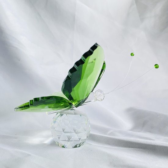 kristallen glazen vlinder groene L 9x9x9.5cm met de hand gemaakt, echt ambachten.